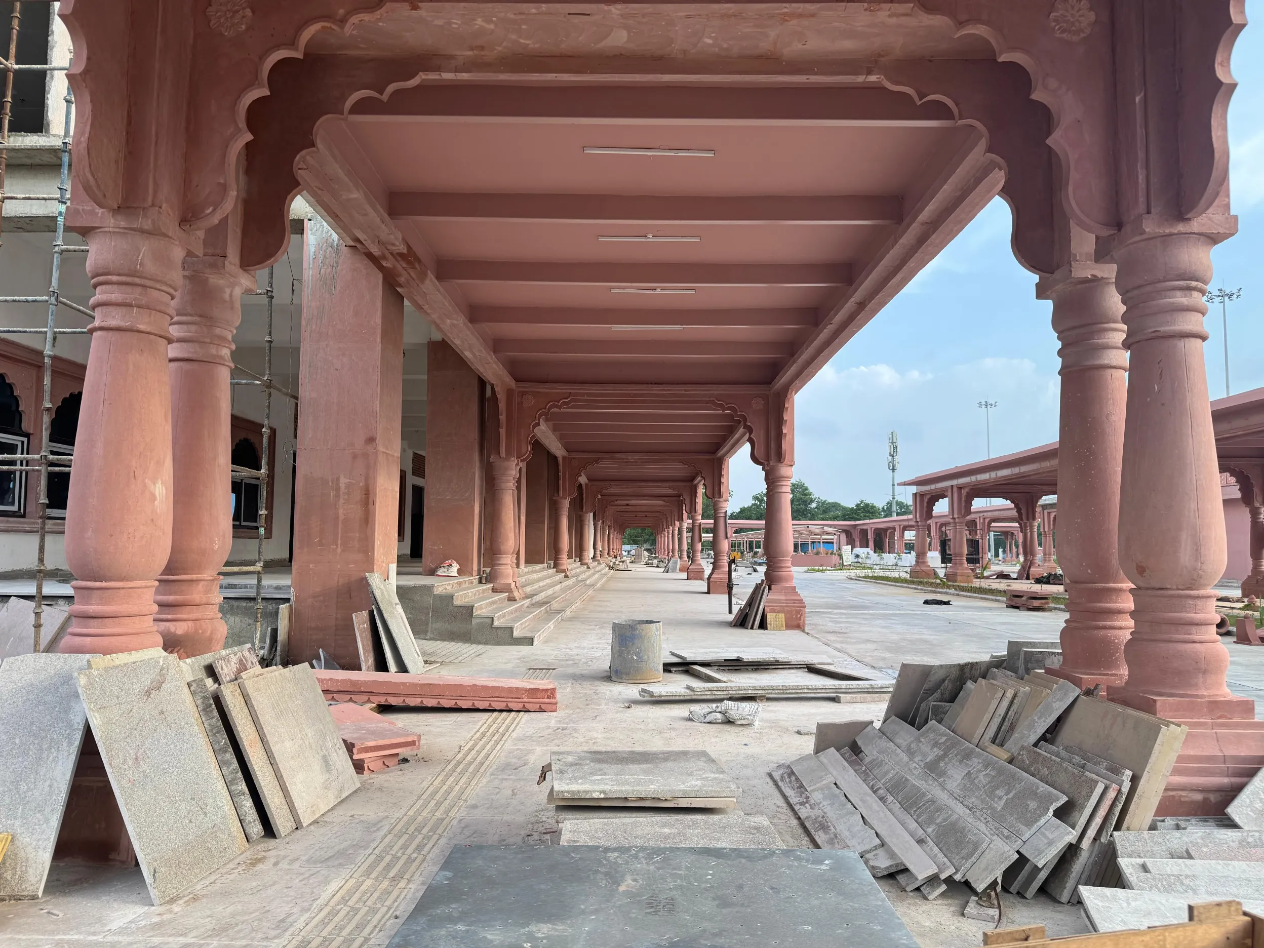 Decorative marble pillars and arches