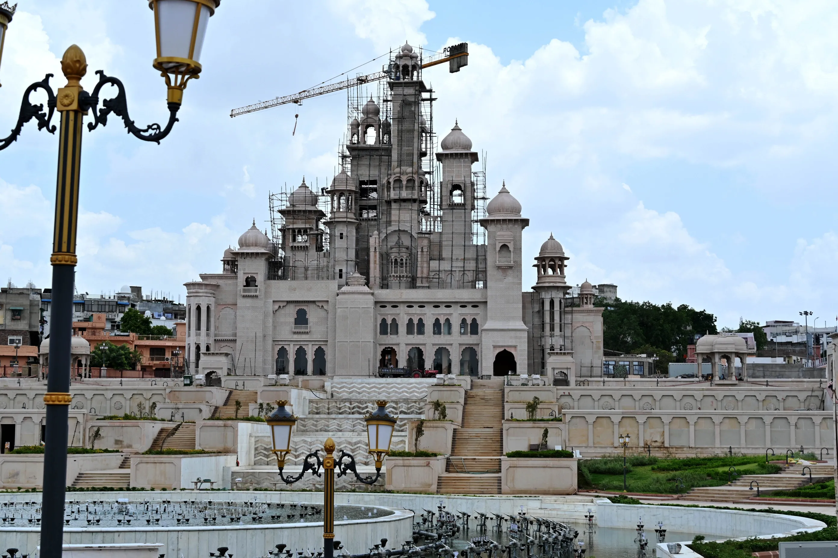 Palace towers with crane during construction – Mukut Mahal, Kota