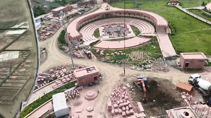 Sant Ravidas Temple — Sagar during construction, photo 5