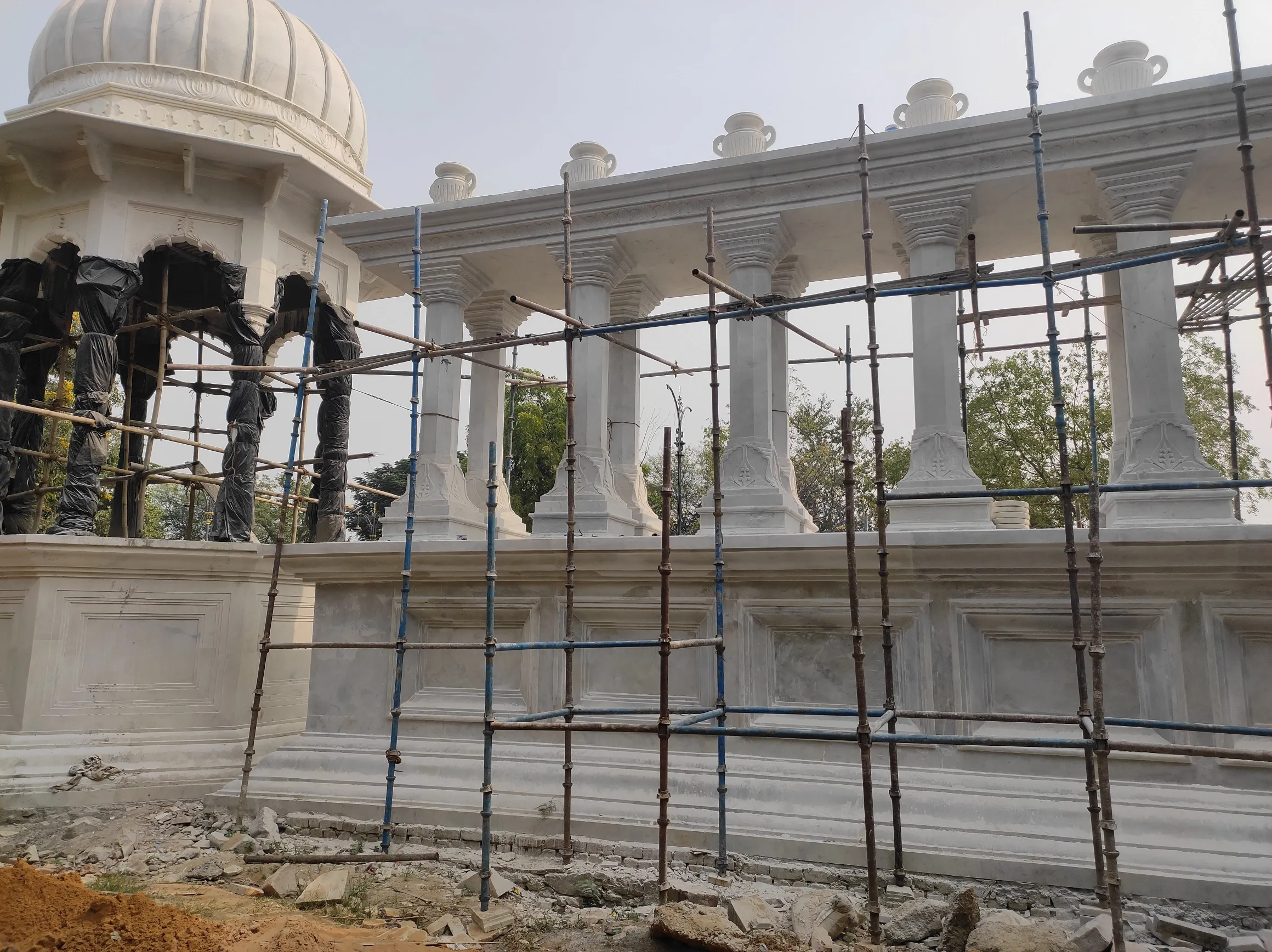 Toran Dwar – Gateway of Rajasthan — Jaipur during construction, photo 1